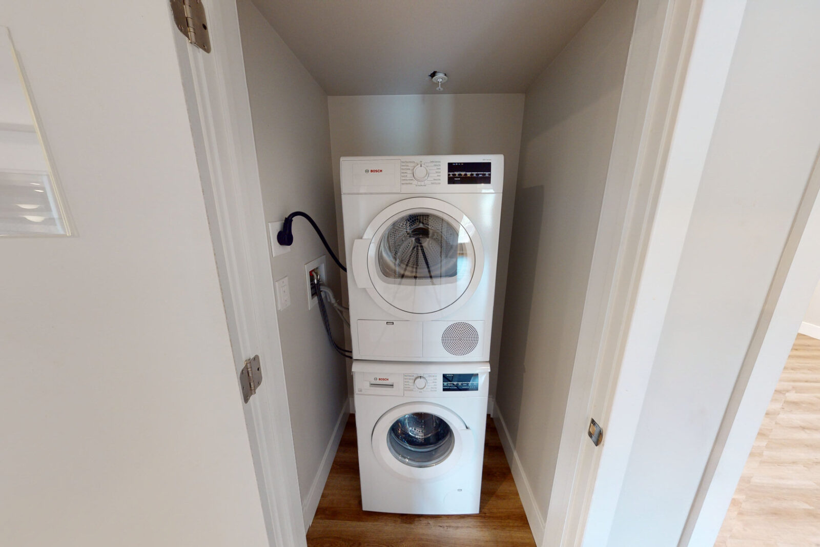 Schuyler 3828 Spring Garden St Philadelphia Apartment Washer and Dryer